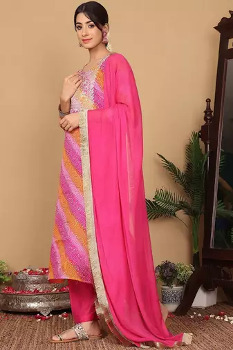 Women Embroidered Mirror Work Kurta with Trousers & Fringed Dupatta