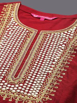 Embroidered Straight Kurta & Trousers With Dupatta 2