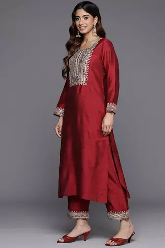Embroidered Straight Kurta & Trousers With Dupatta