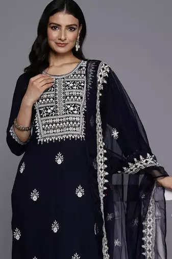 Floral Embroidered Thread Work Kurta With Trousers & Dupatta