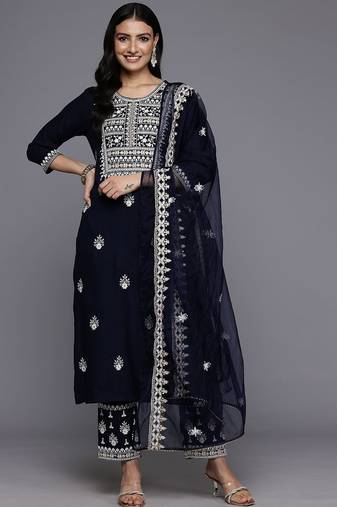 Floral Embroidered Thread Work Kurta With Trousers & Dupatta