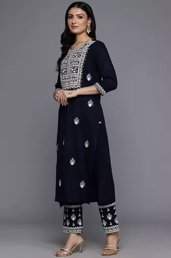 Floral Embroidered Thread Work Kurta With Trousers & Dupatta