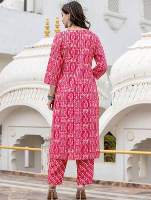 Women Floral Embroidered Regular Thread Work Kurta with Trousers & With Dupatta 3