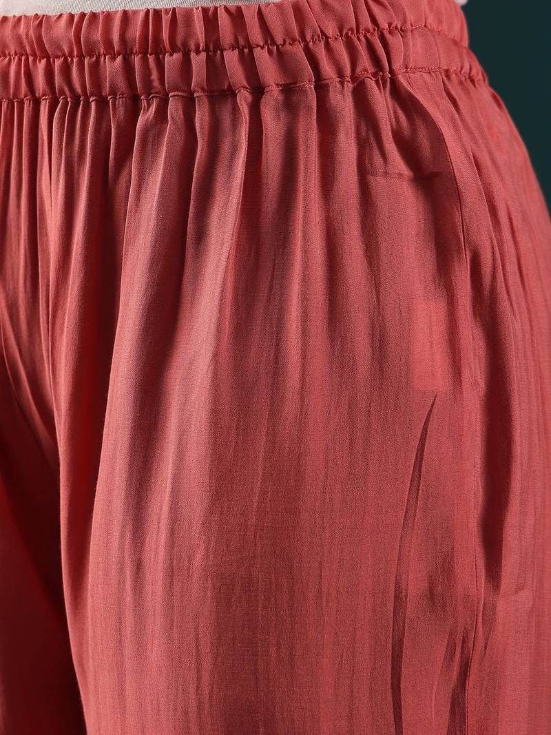 Women Floral Embroidered Regular Kurta with Trousers & With Dupatta