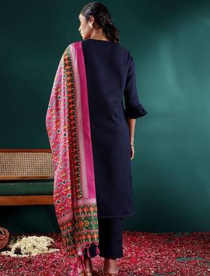 Women Embroidered Regular Gotta Patti Kurta with Trousers & With Dupatta 6