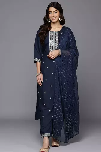 Ethnic Motifs Embroidered Kurta With Trousers & Dupatta