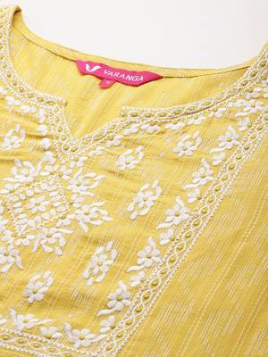 Women Regular Thread Work Kurta with Trousers & With Dupatta 2