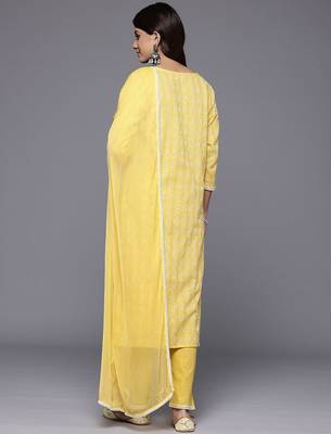 Women Regular Thread Work Kurta with Trousers & With Dupatta 6