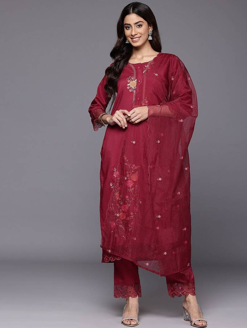 Women Embroidered Kurta with Trousers & Dupatta