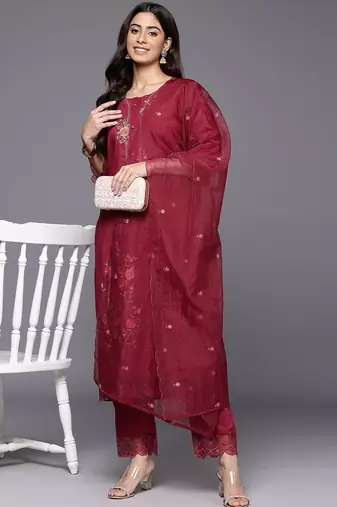 Women Embroidered Kurta with Trousers & Dupatta