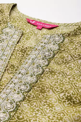Ethnic Motifs Printed Zari Kurta With Trousers & Dupatta