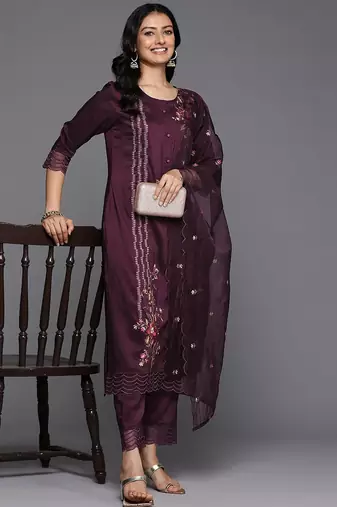 Floral Embroidered Thread Work Kurta With Trousers & Dupatta