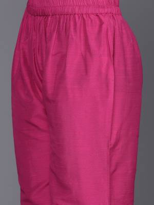 Round Neck Floral Embroidered Regular Straight Kurta with Trousers & With Dupatta 3