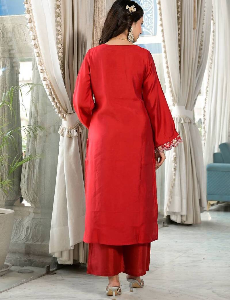 Ethnic Motifs Embroidered Straight Kurta & Trousers With Dupatta