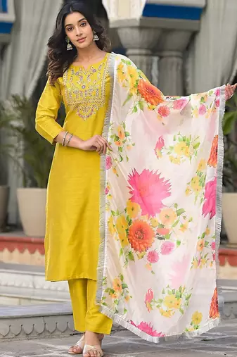 Ethnic Motifs Yoke Design Regular Thread Work Kurta with Trousers & With Dupatta