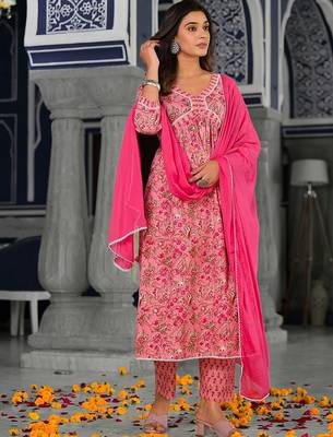 Women Floral Printed Empire Pure Cotton Kurta with Trousers & With Dupatta 3