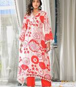 Women Floral Printed Regular Kurta with Trousers