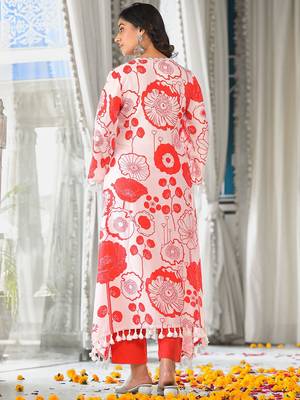 Women Floral Printed Regular Kurta with Trousers 4