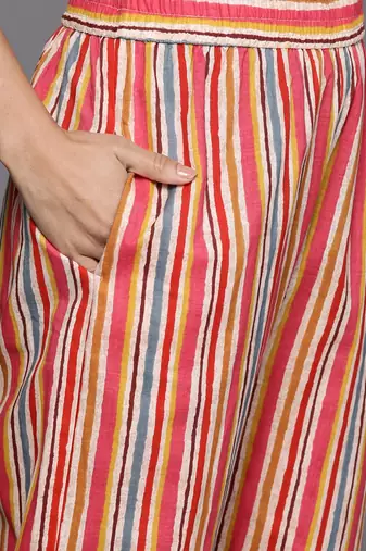 Women Floral Printed Regular Pure Cotton Kurta with Trousers & With Dupatta