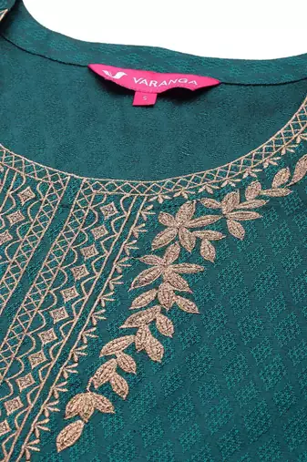 Women Ethnic Motifs Embroidered Straight Kurta with Trousers & With Dupatta