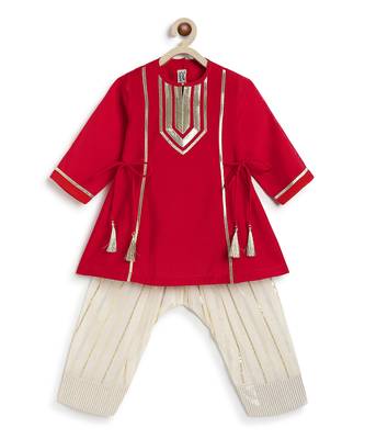 Red embroidered viscose kurti set 2