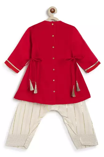 Red embroidered viscose kurti set