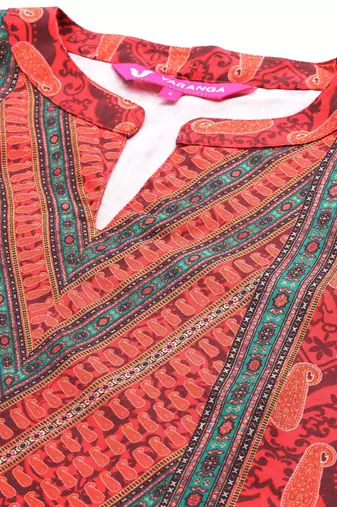 Women Paisley Printed Woolen Kurta Paired with Trousers & Printed Dupatta