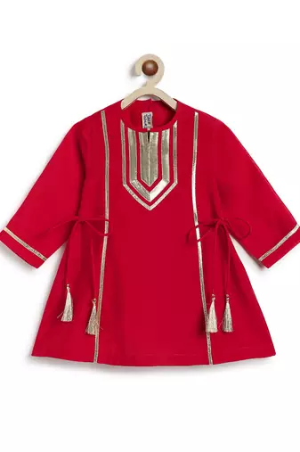 Red embroidered viscose kurti set