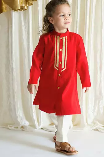 Red embroidered viscose kurta set