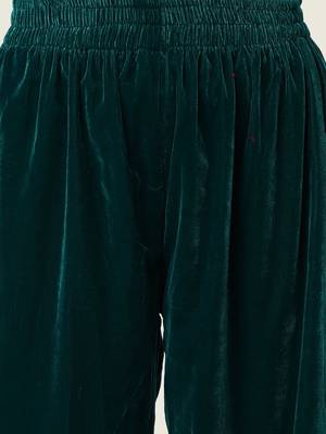 Teal Green Ethnic Motifs Yoke Design Zari Velvet Kurta With Trousers & Dupatta 3