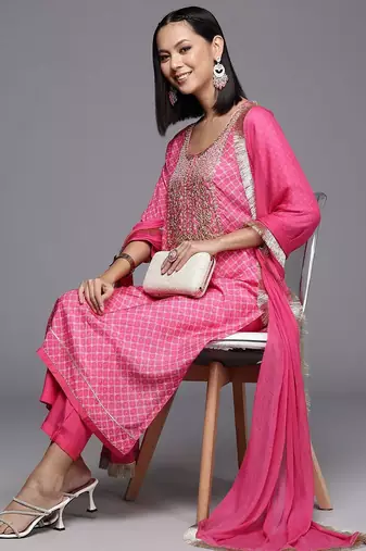 Women Floral Yoke Design Regular Pure Cotton Kurta with Trousers & Dupatta