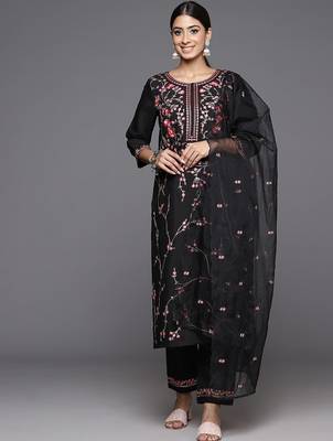 Women Floral Embroidered Regular Thread Work Kurta with Trousers & Dupatta 1