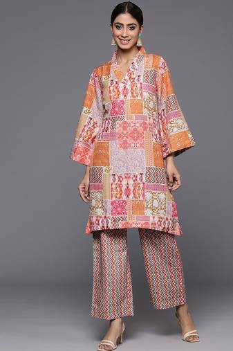 Ethnic Motifs Printed Flared Sleeves Kurta with Trousers