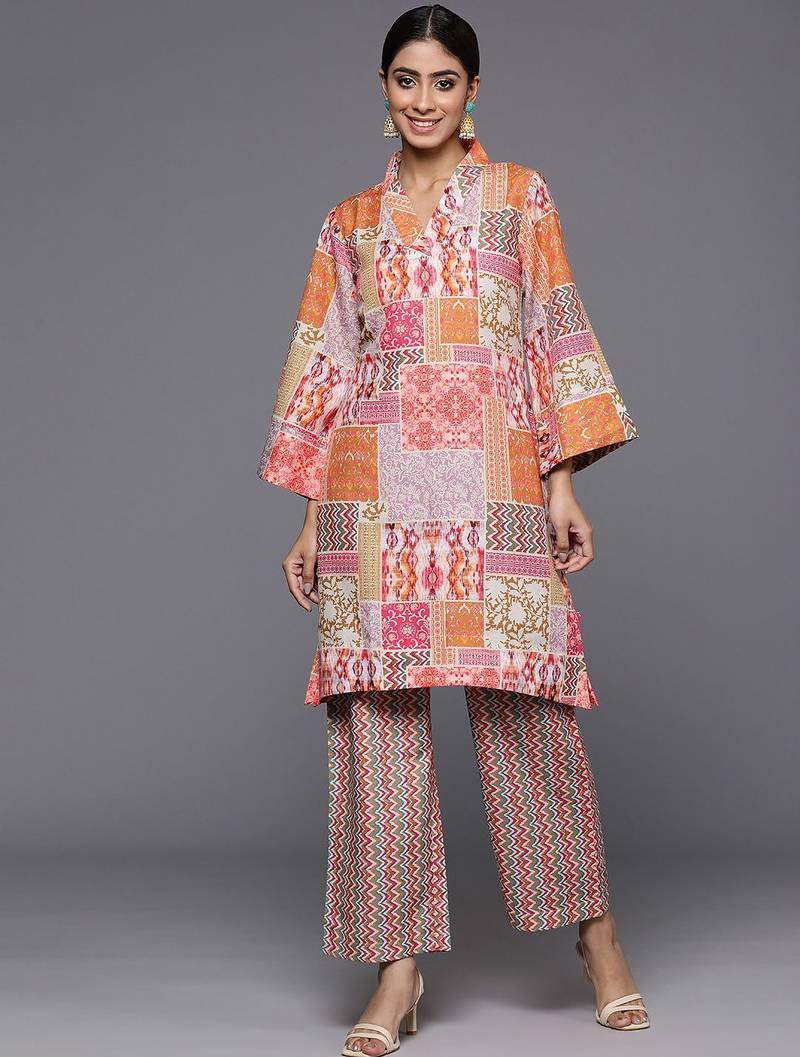 Ethnic Motifs Printed Flared Sleeves Kurta with Trousers