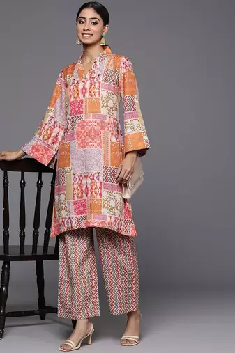 Ethnic Motifs Printed Flared Sleeves Kurta with Trousers