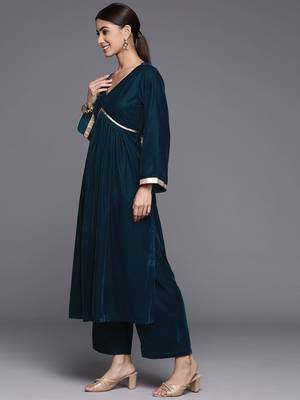 V- Neck Aliya Cut Winter A Line Kurta & Palazzo With Contrast Dupatta 6