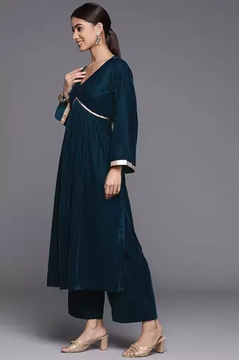 V- Neck Aliya Cut Winter A Line Kurta & Palazzo With Contrast Dupatta