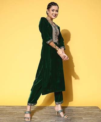 Zari Embroidered Straight Velvet Winter Kurta with Trousers & Embroidered Dupatta 4