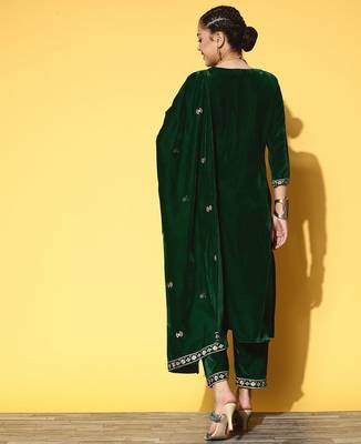 Zari Embroidered Straight Velvet Winter Kurta with Trousers & Embroidered Dupatta 5