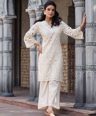 Women Floral Embroidered Regular Pure Cotton Kurta with Trousers 2