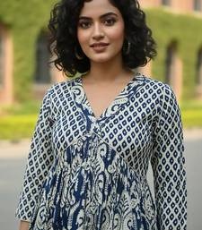 Women Ethnic Motifs Printed Empire Kurta with Trousers