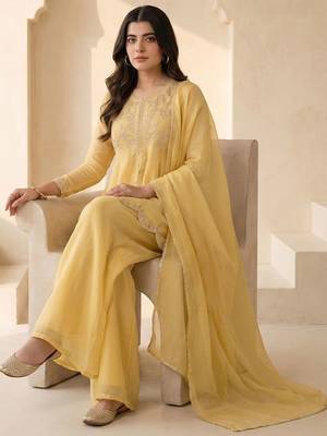 Women Ethnic Motifs Embroidered Empire Thread Work Silk Chiffon Kurti with Palazzos & With Dupatta 7