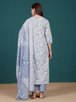 Floral Printed V-Neck Pure Cotton Straight Kurta With Trousers & Dupatta 4
