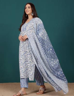 Floral Printed V-Neck Pure Cotton Straight Kurta With Trousers & Dupatta 7