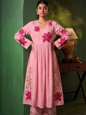 Women Floral Embroidered Empire Thread Work Chanderi Cotton Kurta with Palazzos & With Dupatta 3