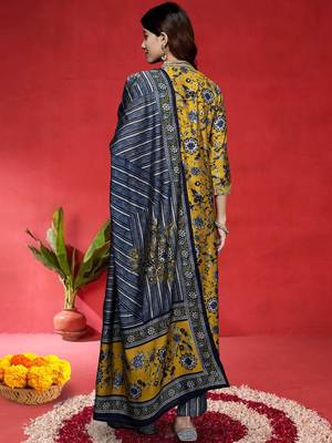 Women Floral Printed A-Line Kurta with Trouser & Dupatta 5