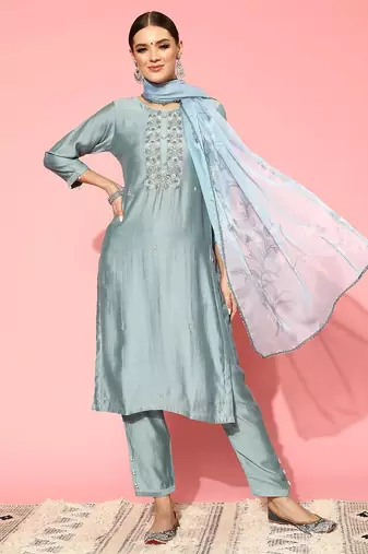 Floral Embroidered Regular Beads & Stones Kurta with Trousers & Dupatta