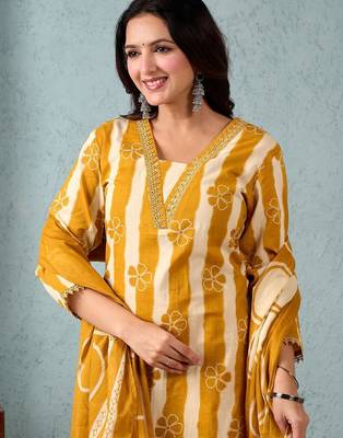 Women Striped Regular Pure Cotton Kurta with Trousers & With Dupatta 2