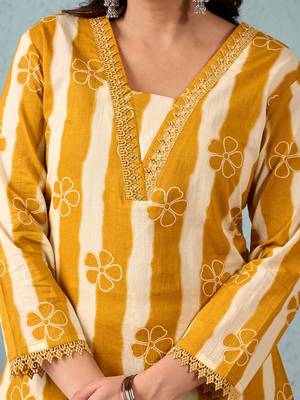 Women Striped Regular Pure Cotton Kurta with Trousers & With Dupatta 4