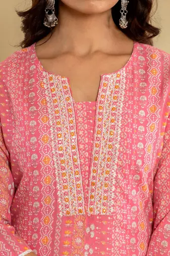 Ethnic Motifs Printed Regular Mirror Work Kurta with Trousers & With Dupatta